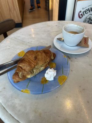   at Dolce & Vegana in Madrid