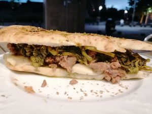 Panuozzo beyond sausage and friarielli (similar to broccoli) at Dolce & Vegana in Madrid