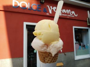 vegan tangerine and melon ice cream at Dolce & Vegana in Madrid