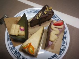 The cake will keep fresh in the fridge for a few days or in the freezer for even longer. at The Raw by Twins in Seoul