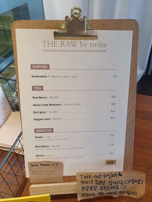Drink menu at The Raw by Twins in Seoul