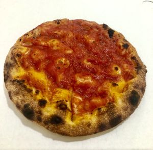 Rossa senza  at Trieste Pizza in Rome