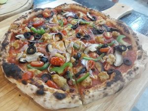 Vegan cheese veggie pizza at Pizza Luna / Tito's Burritos in Koh Phangan