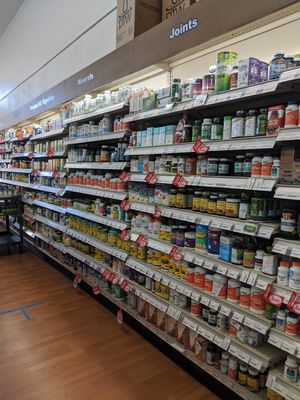 Supplements at Pacific Health Foods in Carpinteria