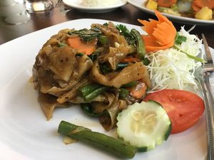 Pad Sei Euw  at Thai Elephants in Watkins Glen