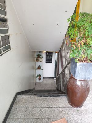 walk down at Han Gwa Chae - 한과채 in Seoul