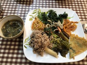 Yum at Han Gwa Chae - 한과채 in Seoul