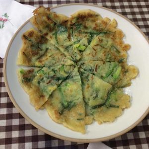 Shortly, they will also serve you a scrumptious savoury pancake. at Han Gwa Chae - 한과채 in Seoul