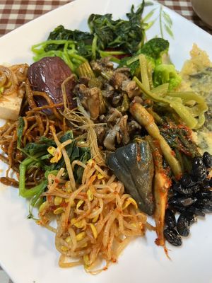 So good!  at Han Gwa Chae - 한과채 in Seoul