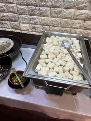 Buffet options  at Han Gwa Chae - 한과채 in Seoul