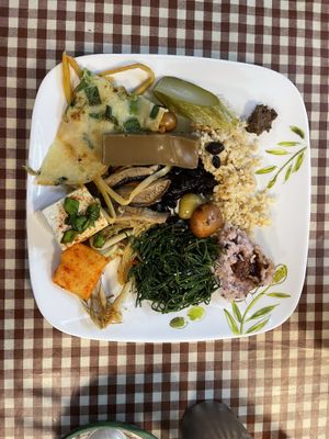 I couldn’t fit all the choices on my plate! Luckily it’s a buffet so you can make another selection !  at Han Gwa Chae - 한과채 in Seoul