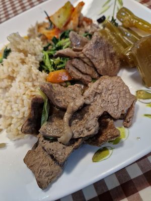 Vegan Beef at Han Gwa Chae - 한과채 in Seoul