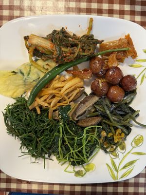   at Han Gwa Chae - 한과채 in Seoul