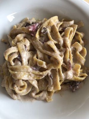 Tagliatelle fatte in casa con sugo di noci e radicchio  at Hotel Ristorante Onda Azzurra in Albisola Superiore