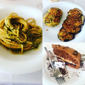 Spaghetti al pesto di pistacchi, spinacina di ceci e torta cioccolato con crema di arachidi salate! at Hotel Ristorante Onda Azzurra in Albisola Superiore