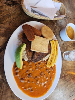 Bandeja paisa ($7) at Donde Gopal in Quito