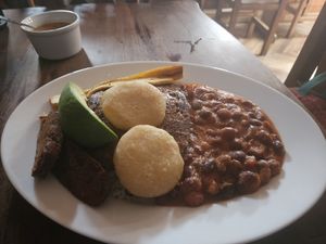 Bandeja paisa at Donde Gopal in Quito