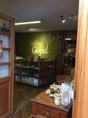 Shop at Donde Gopal in Quito