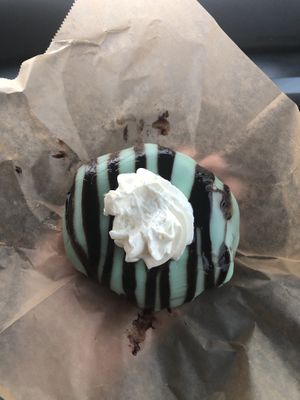 Doughnut 🍩  at Vida Eatery  in Bakersfield