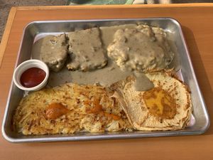 Country fried chick’n platter at Vida Eatery  in Bakersfield