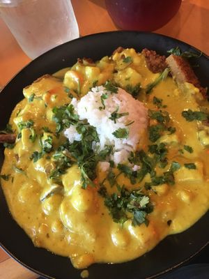 Crispy Curry at Vida Eatery  in Bakersfield
