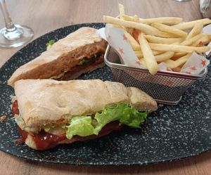 Chapata de milanesa vegana at Zona Veggie in Toluca