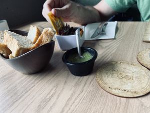 Pan y salsas  at Zona Veggie in Toluca