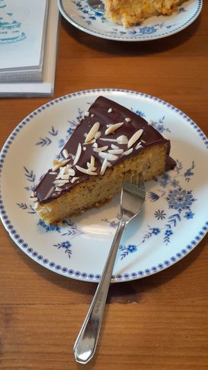 Vegan almond cake - veganer Mandelkuchen 🤤🌱💚 at Föhrer Teestube & Café in Nieblum