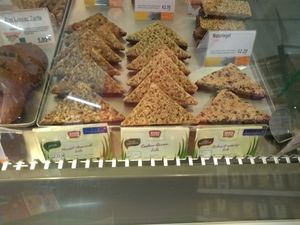 Vegan sweets to go at Bioladen in Uelzen