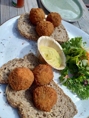 Vegan bitterballen at Het Ruiterhuys in Castricum