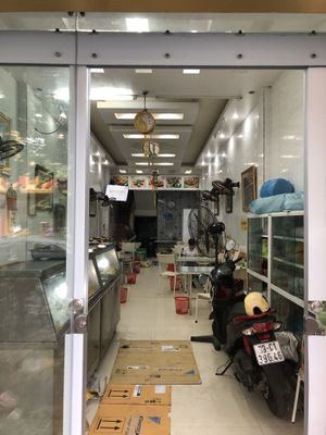 Inside from front  at Loving Hut - Nguyen Han in Hai Phong