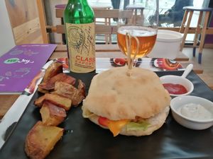 Non-cheeseburger at Veg Joy in Rome