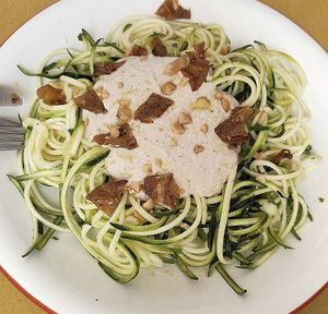 Espaguetis de calabacín  at Veg Joy in Rome