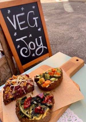 Bruschette at Veg Joy in Rome