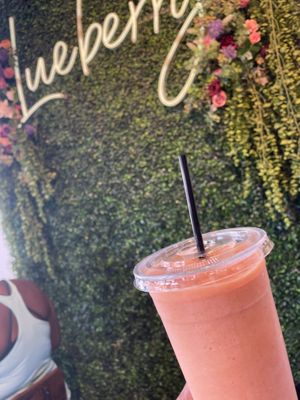  at Lueberry Acai in Louisville