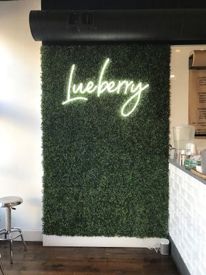 Interior at Lueberry Acai in Louisville