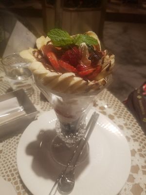 chocolate berry banana parfait at Futaba Fruits Parlor in Tokyo