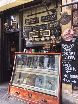 Shop front at Slascicarna pri Vodnjaku in Ljubljana