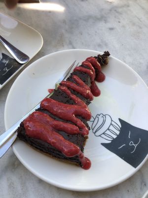 chocolate raspberry   at Kattencafé Balthazar in Nijmegen