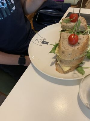 Sandwich old cheese at Kattencafé Balthazar in Nijmegen