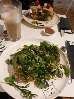 ....mh yummy at Kattencafé Balthazar in Nijmegen