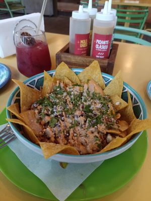 Vegan nachos at Tacos La Neta in Panama City