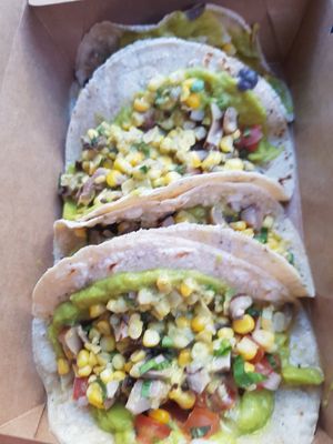 Vegetarian tacos at Tacos La Neta in Panama City