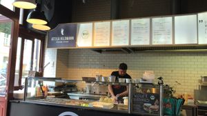 Without love... at Attila Hildmann Organic Snackbar II in Berlin