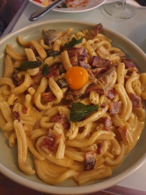 Carbonara at No Bones in Byron Bay