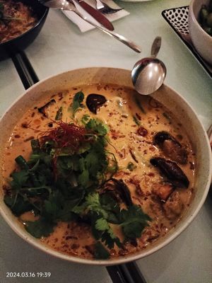 Thai curry at No Bones in Byron Bay