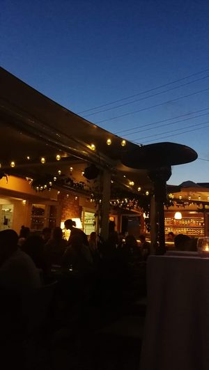 Buzzing, friendly atmosphere at No Bones in Byron Bay