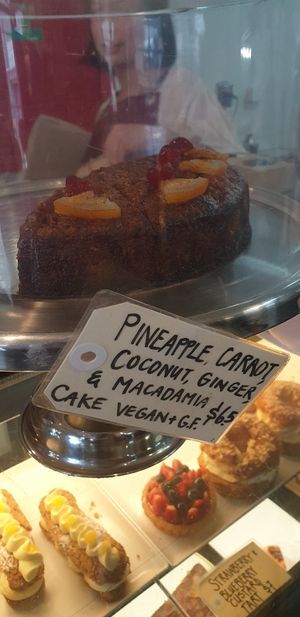 Cake at Johnny Baker in Castlemaine