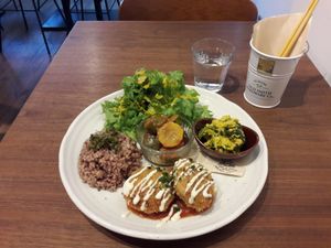 Dinner set with croquet at Cafe Bask in Tokyo