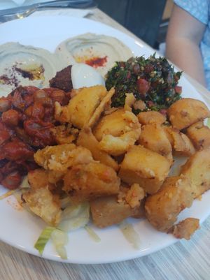  at Houmous & Co in Strasbourg